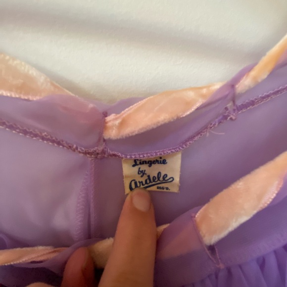 Vintage lingerie purple nightie with pink detail - Picture 3 of 6